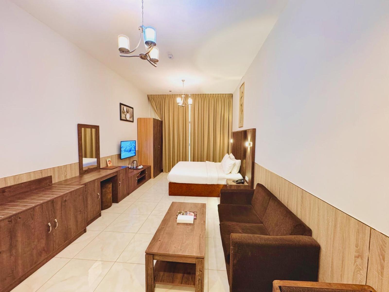 New Dream Plaza Hotel Apartment Dubai Exterior photo